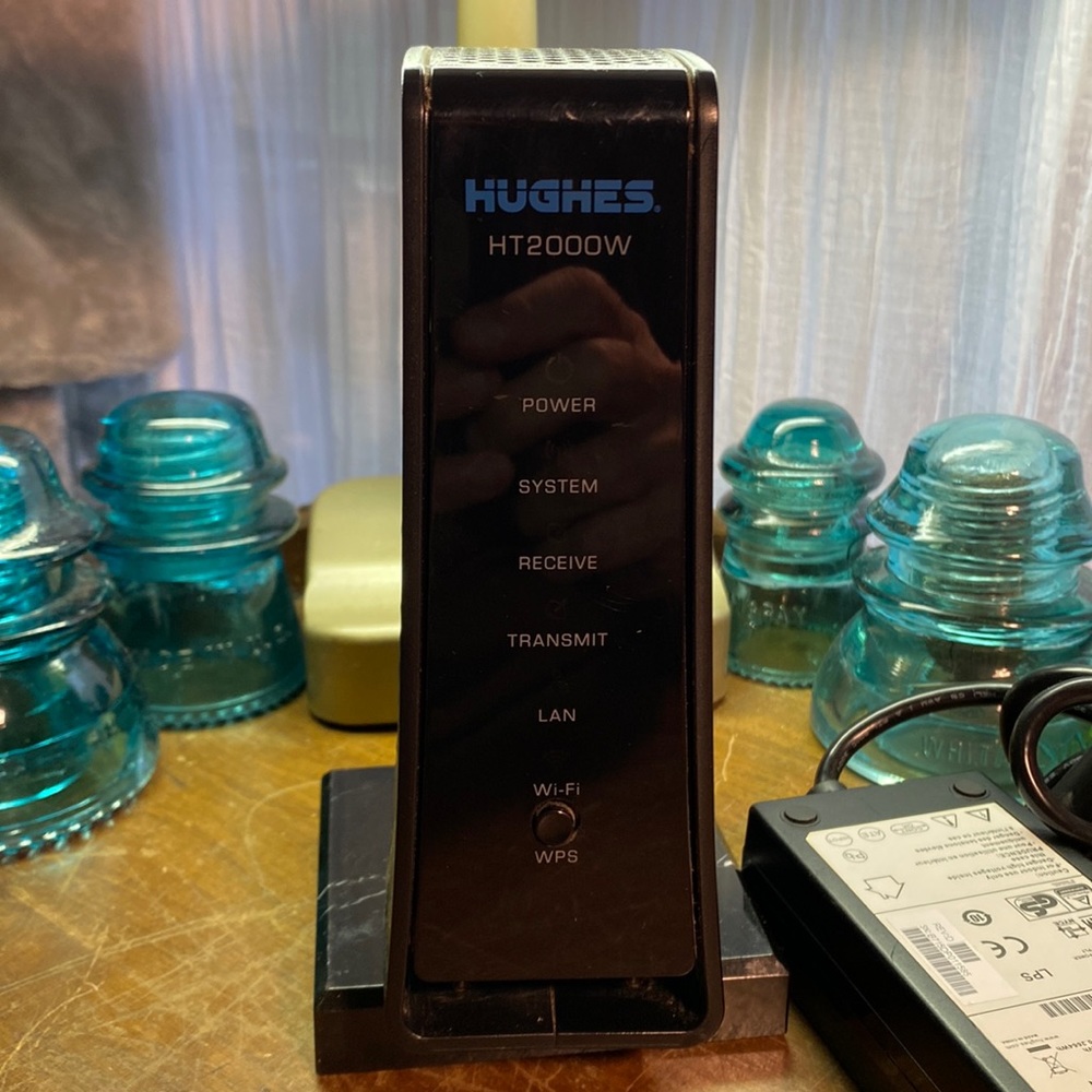Hughes HT2000W Black Satellite Dual Band 2.4Ghz-5Ghz Modem Router